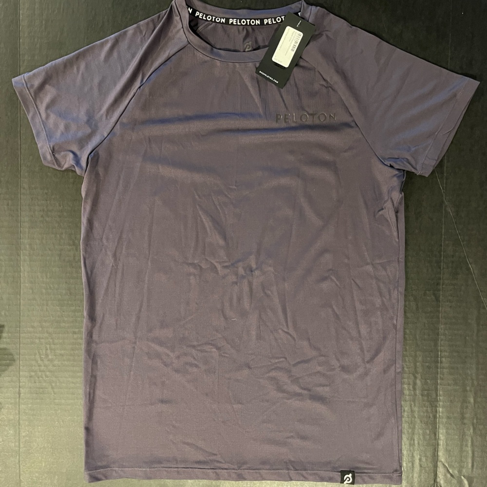 Peloton Performance Raglan Crew Size Small New With Tags.